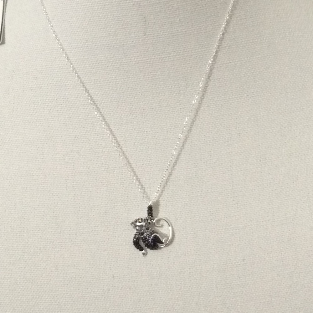 Hue Swarovski Monkey 🐒 🐵Pendant